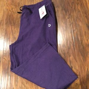 💥NWT BALEAF purple capris, 2XL